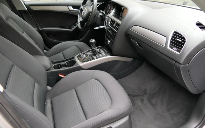 Audi A4 cena 43999 przebieg: 235000, rok produkcji 2013 z Orzesze małe 631
